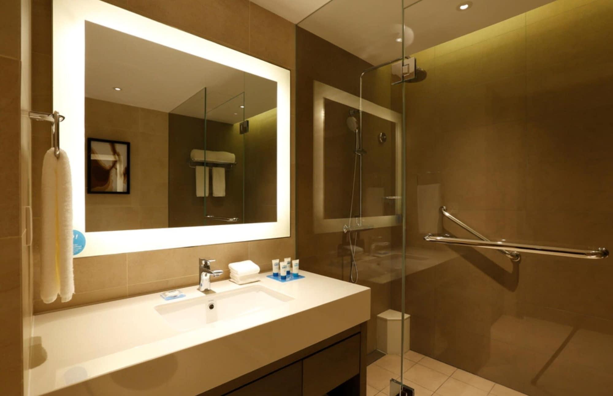 Hyatt House Yinchuan Yuecaicheng Hotel Exterior photo